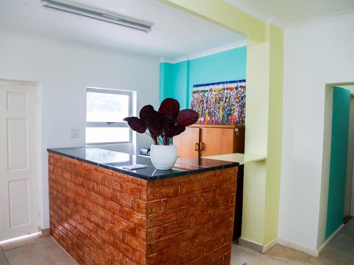 In Guest - Annex Ndabeni Guest house *